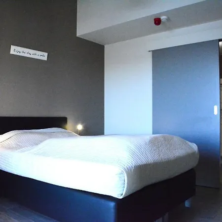 Holiday home Spacious Holiday In With Jacuzzi *