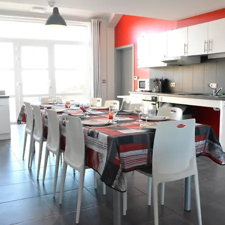 Ferienhaus Spacious Holiday In With Jacuzzi