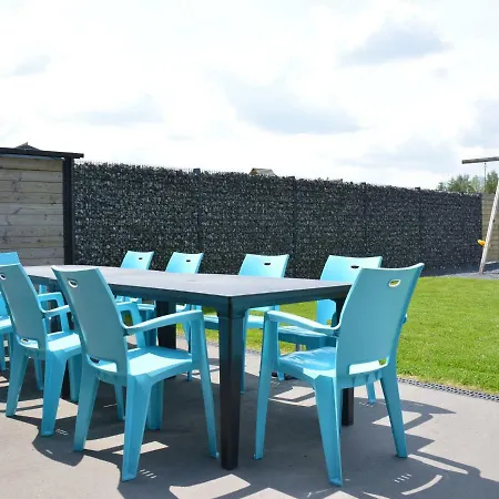 Spacious Holiday In With Jacuzzi Holiday home Bastogne